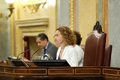 Meritxell Batet, presidenta del Congreso de los Diputados, preside el debate sobre la investidura del candidato a la Presidencia del Gobierno