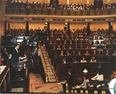 Escaños del Grupo Parlamentario Socialista durante la intervención del candidato José Luis Rodríguez Zapatero