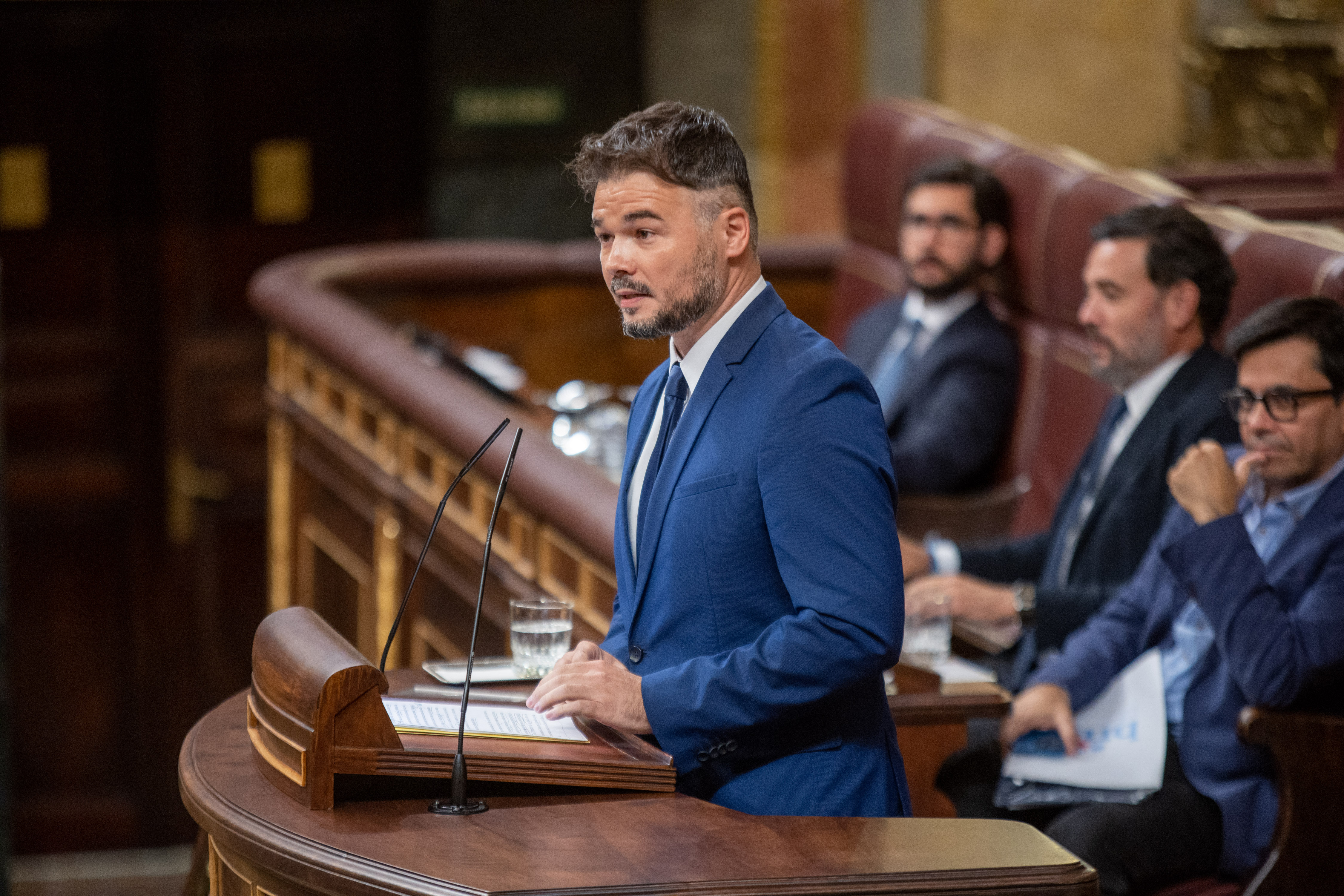 El portavoz del Grupo Parlamentario Republicano, Gabriel Rufián, defiende la posición de su partido en la Sesión de Investidura de Alberto Núñez Feijóo.