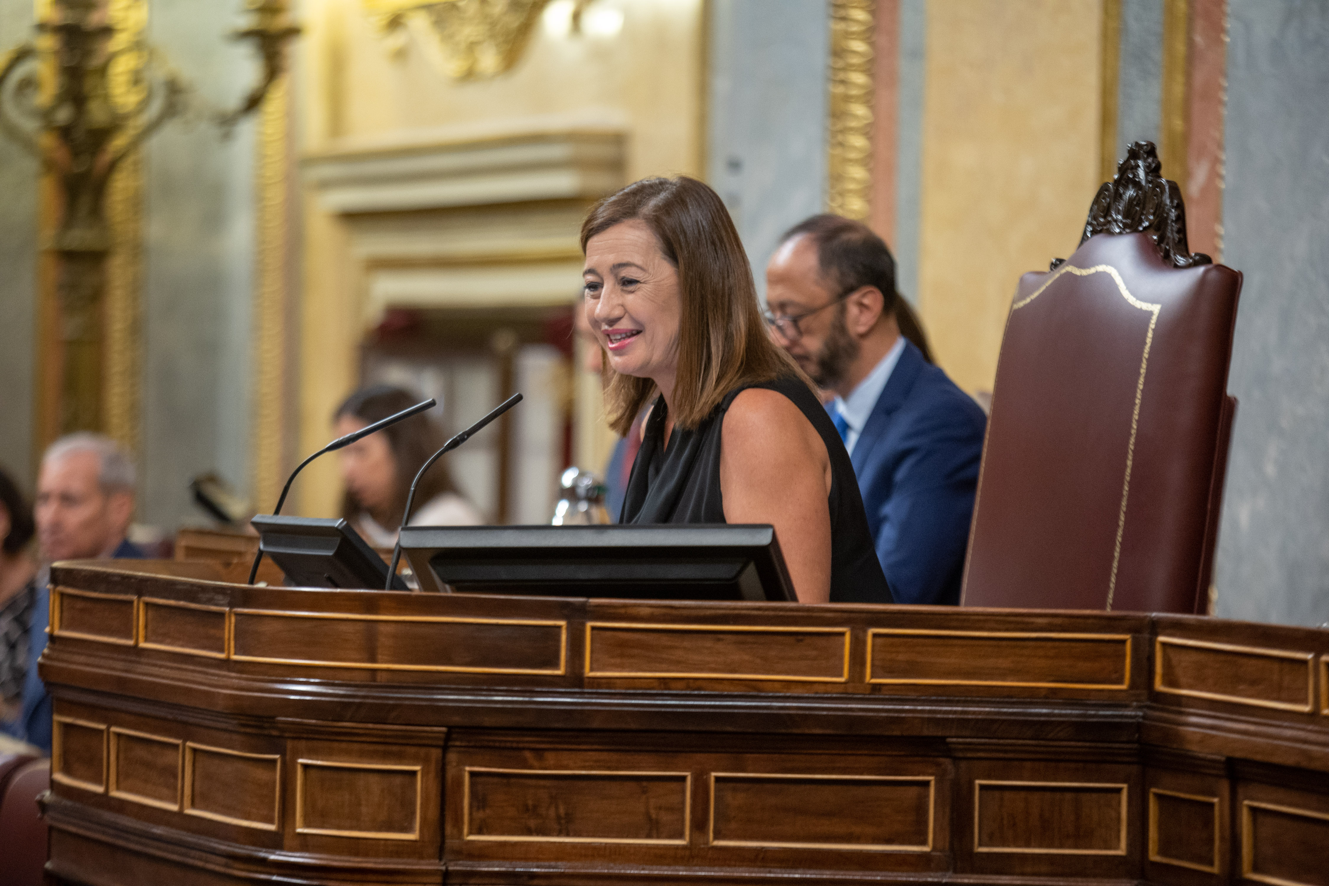 La presidenta del Congreso de los Diputados, Francina Armengol, durante el debate de Investidura de Alberto Núñez Feijóo.