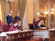 Mesa de la Cámara, Landelino Lavilla Alsina en la Presidencia y de izq. a dcha.: María Teresa Fernández España y Fernández-Latorre, vicepresidenta tercera, Modesto Fraile Poujade, Vicepresidente Primero, Ignacio Gallego Bezares, Vicepresidente Cuarto. Sesión de Investidura febrero 1981.