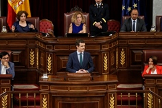 El presidente del Partido Popular, Pablo Casado, expone la postura de su grupo en la Sesión de Investidura
