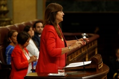La portavoz del Grupo Mixto, Laura Borrás, explica la posición de Junts Per Catalunya en la Sesión de Investidura