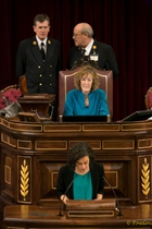 Nayua Miriam Alba Goveli, Secretaria de la Mesa de Edad (menor edad) en la tribuna con motivo de la Constitución de la XI legislatura. 