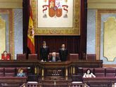 Mesa de Edad. Álvaro Delapuerta, Presidente (mayor edad). Secretarias, Leire Pajín Iraola y Ana Belén Vázquez Blanco (menor edad)