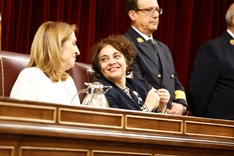 María Gloria Elizo Serrano, Vicepresidenta Primera, junto a Ana Pastor Julián, Vicepresidenta Tercera
