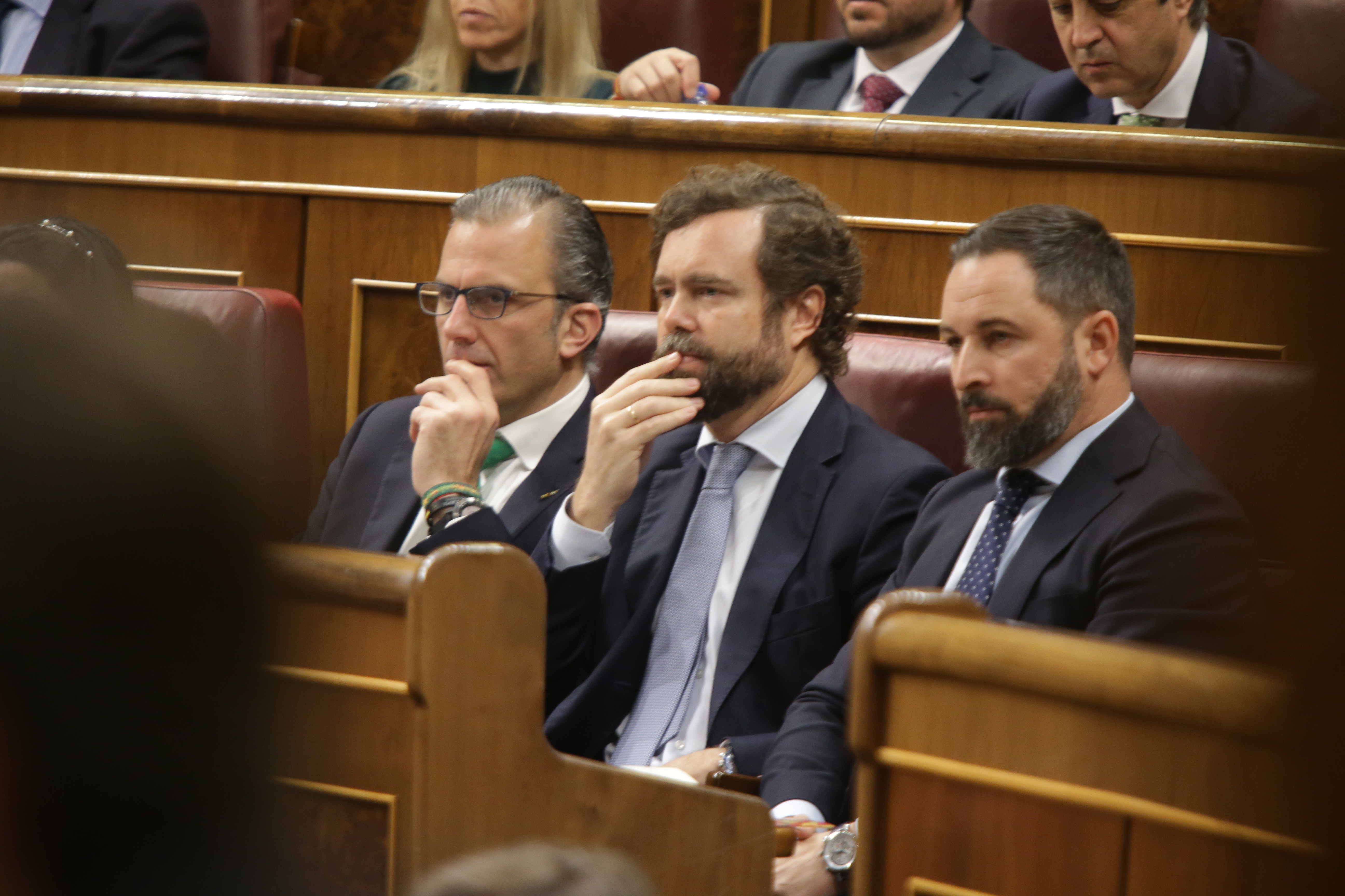 Parlamentarios del grupo VOX, Santiago Abascal, Iván Espinosa y Javier Ortega.