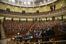 Imagen del hemiciclo desde el flanco derecho.