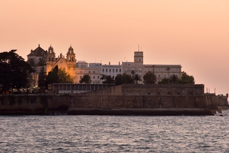 Vista de Cádiz. Fondo doceañista. Consorcio bicentenario 1812.