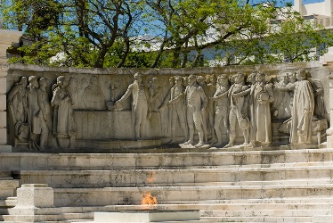  Monumento a la Constitución de 1812. Plaza de España. Cádiz, 1912-1929.