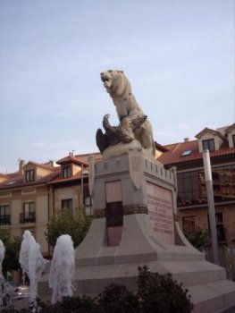 Monumento a los héroes de la Guerra de la Independencia. Astorga.