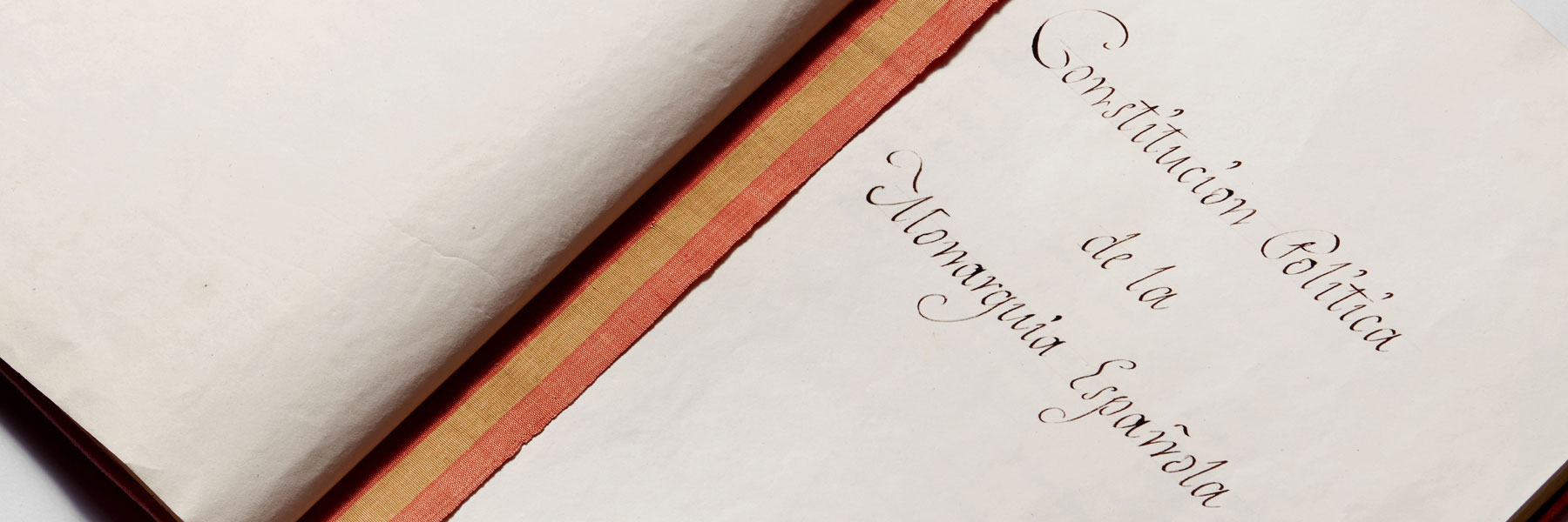 Conocida popularmente como 'La Pepa' por haber sido promulgada el 19 de marzo de 1812, la Constitución aprobada por las Cortes de Cádiz es el primer texto constitucional de nuestra Historia parlamentaria. Estableció un Parlamento de una sola Cámara: las Cortes