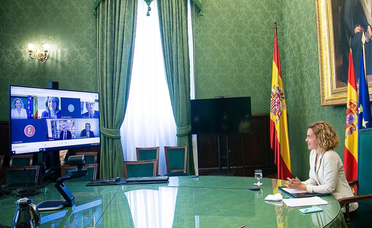 La presidenta del Congreso, Meritxell Batet, interviene en el encuentro 'Líderes en directo' del Consejo General de Economistas de España