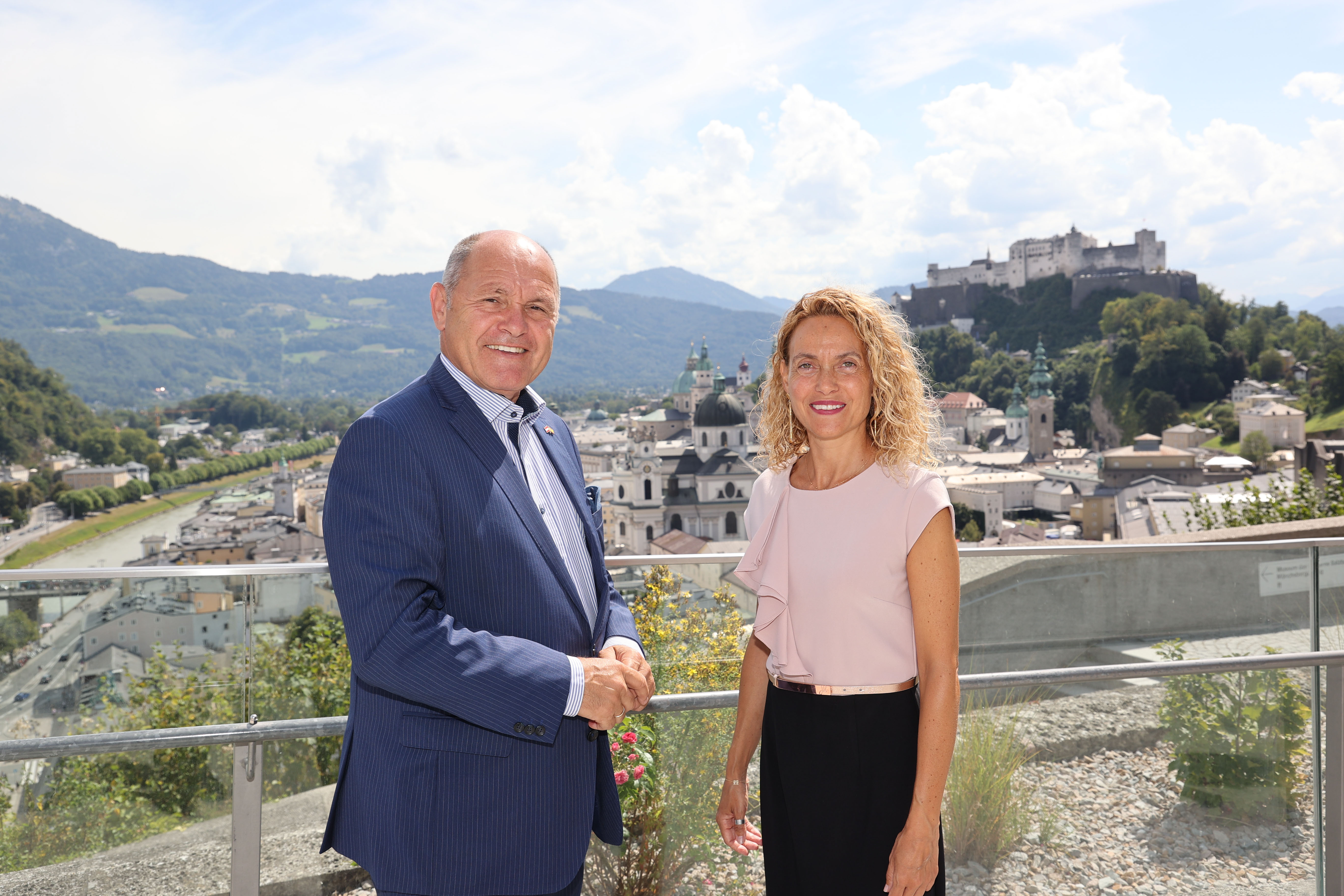 Encuentro de la presidenta del Congreso de los Diputados, Meritxell Batet, con el presidente del Consejo Nacional de Austria, Wolfgang Sobotka, en Salzburgo.