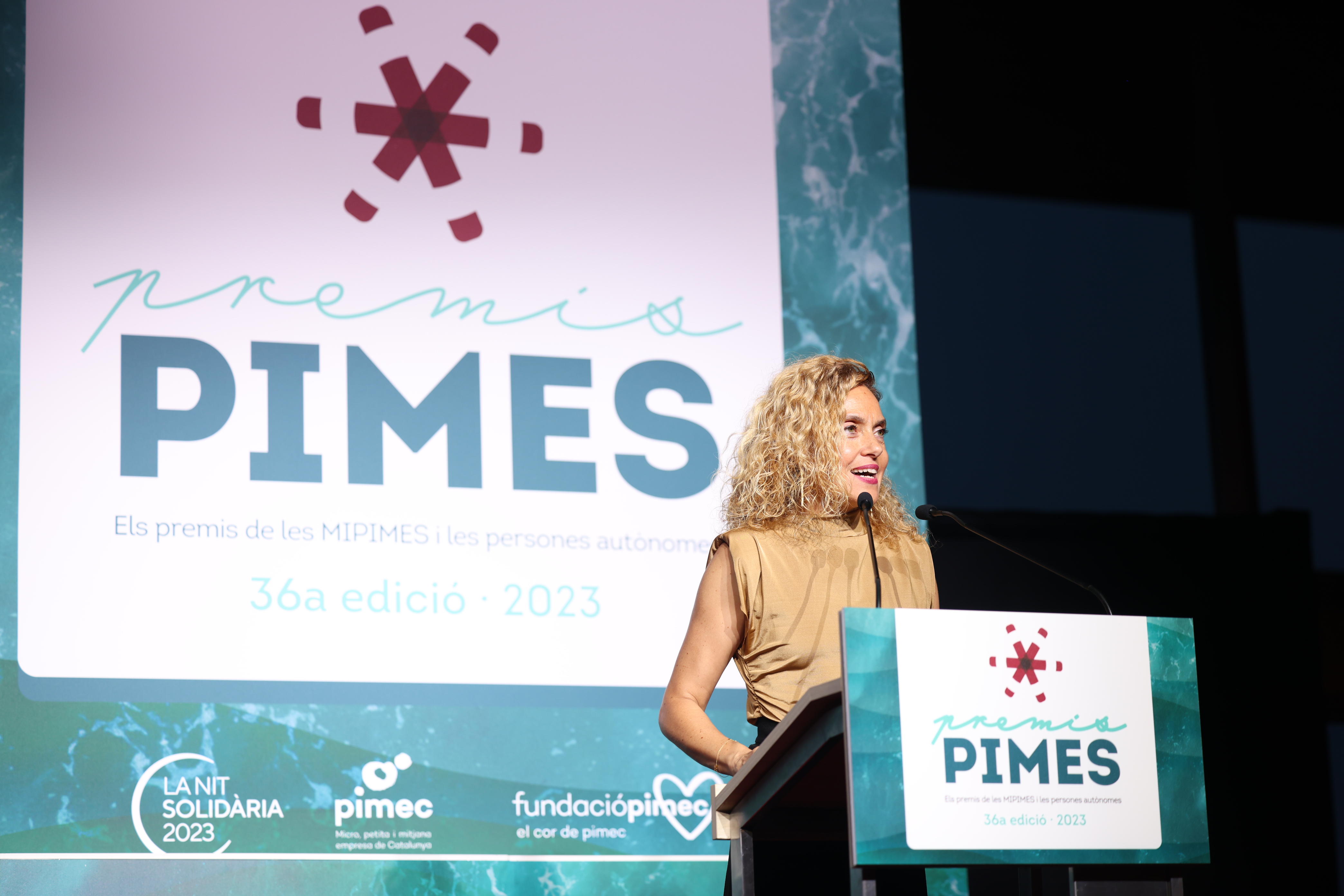 La presidenta del Congreso de los Diputados, Meritxell Batet, clausura el acto de entrega de los premios PIMES 2023, que otorga PIMEC.